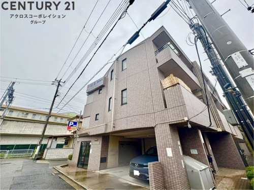 オートロックで安心☆駐車場、駐輪場付き