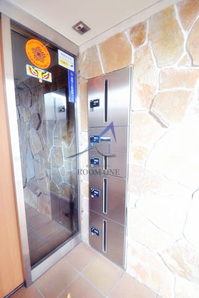 Ｂｌａｎｃ　Ｐｉｅｒｒｅのその他共用部分|宅配ボックスです。