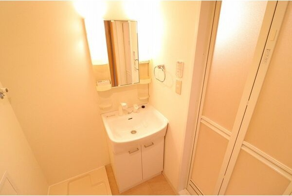 サンマール金山南の洗面所