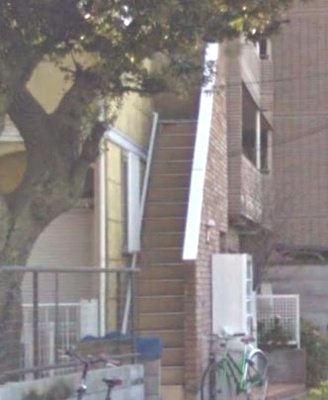 【設備】 | 赤羽ツゥー・ツゥー | 階段部分☆