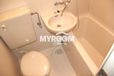 【浴室】 | 赤羽ツゥー・ツゥー | 風呂・洗面台（同一仕様写真）