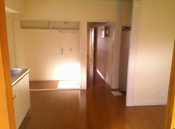 コーポ三軒茶屋　三面採光　角部屋　振分　両面バルコニーのその他