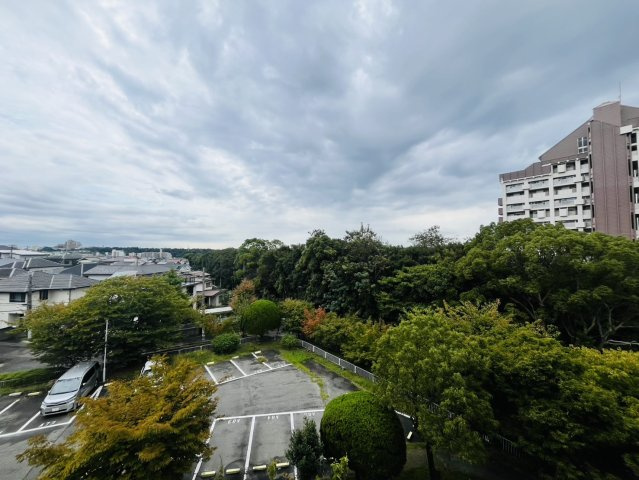 神陵台東住宅　46号棟の展望