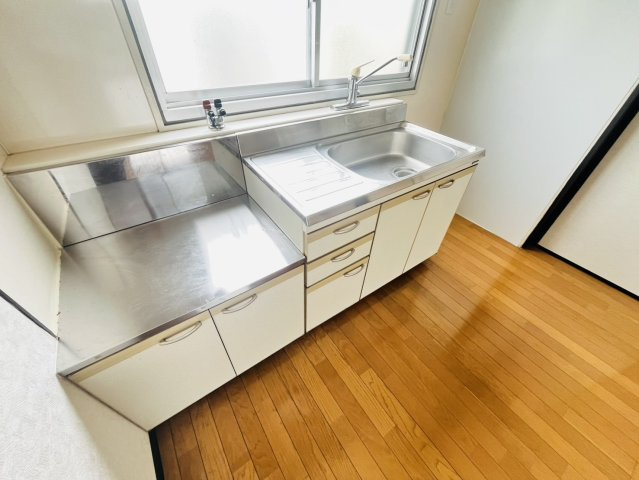 神陵台東住宅　46号棟のキッチン