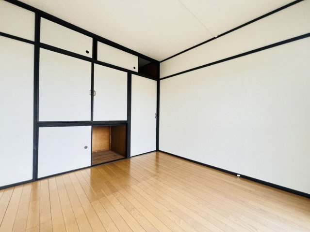 神陵台東住宅　46号棟の寝室