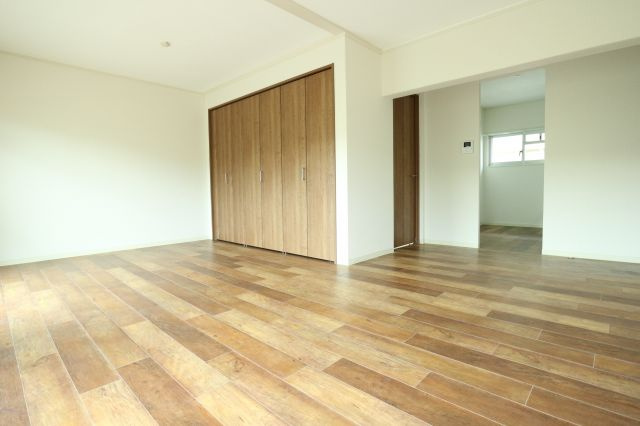 コーポつつじが丘の居間・リビング