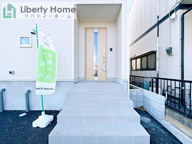 龍ケ崎市城ノ内第9　新築戸建　1号棟のエントランス