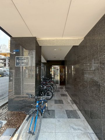 ミストラル本町ウエストのエントランス|清潔なエントランスです