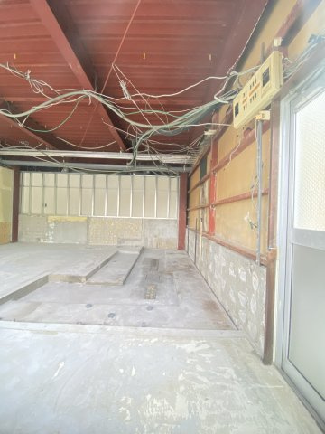 宮野新鮮市場　店舗　の駐車場