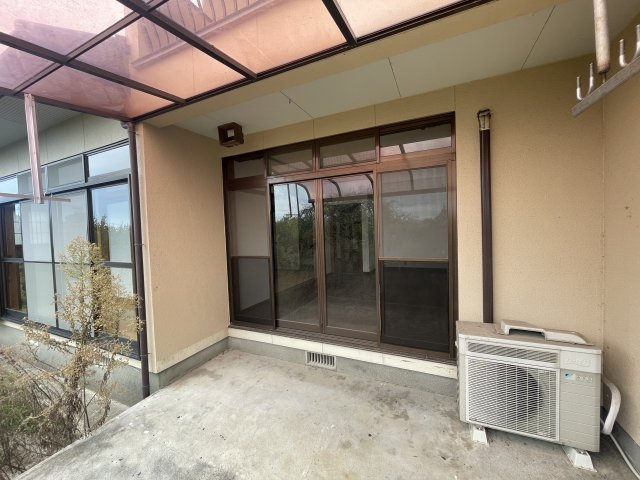 南区銭塘町2731-2のその他