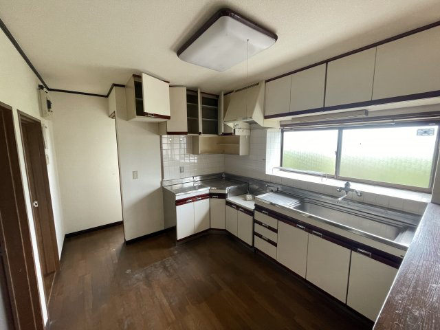 南区銭塘町2731-2のキッチン