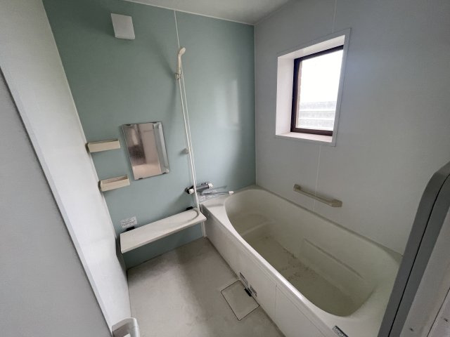 南区銭塘町2731-2の浴室