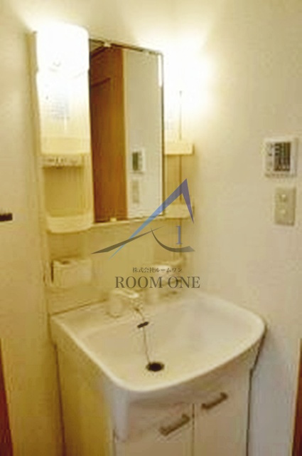 ヴィクトワールの洗面所|独立洗面台です。