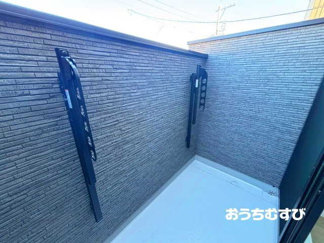 ことぶき町２期（全１棟）のバルコニー