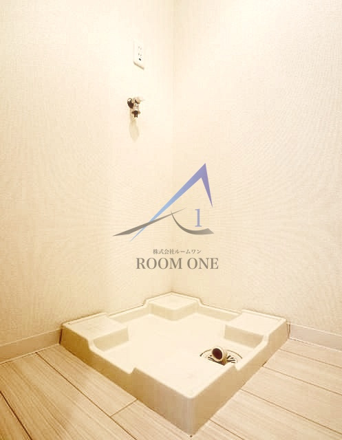 ヴィシェフラットの設備|洗濯機置き場です。