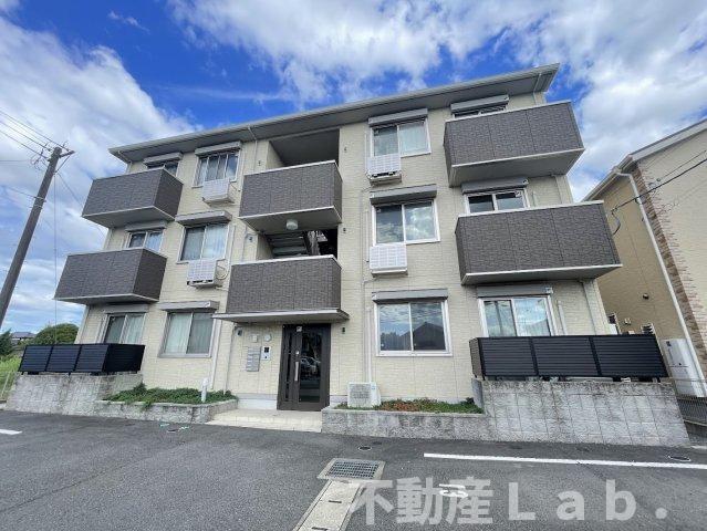 シャルマンファミール