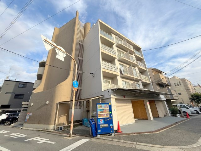 新豊里ハイツの外観