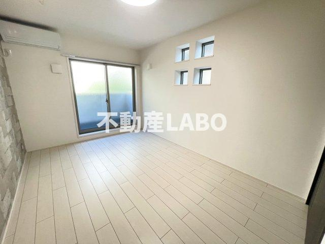 フジパレスあびこ駅東Ⅰ番館の居間・リビング