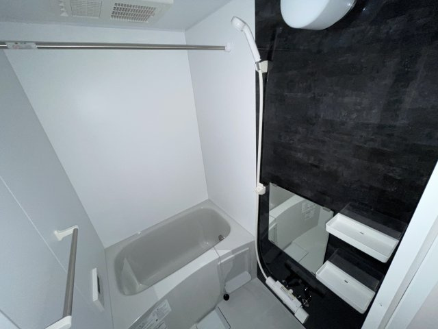 府中市分梅町４丁目のアパートの浴室