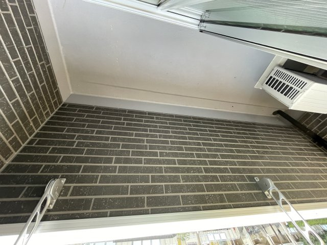 府中市分梅町４丁目のアパートのバルコニー