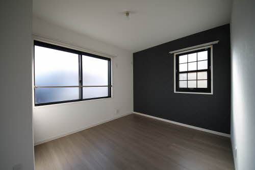 フレグランスガーデンB棟の洋室