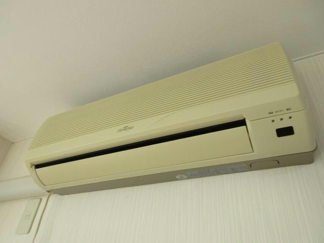 アーク・リビオンの設備