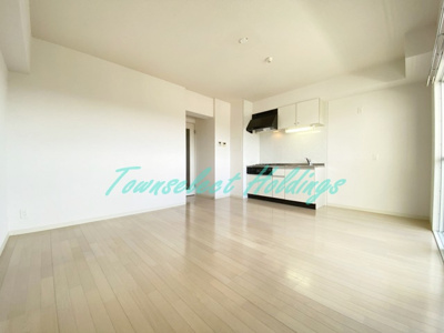 【居間・リビング】 | ロス・シンコ・ソラール | 使いやすいリビングになります♪