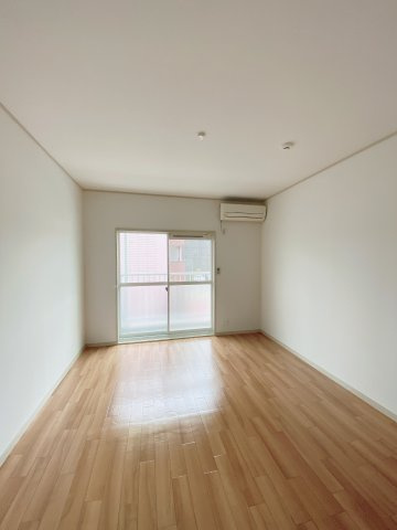 メゾン浜田の居間・リビング