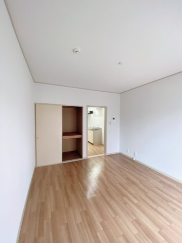 メゾン浜田の居間・リビング