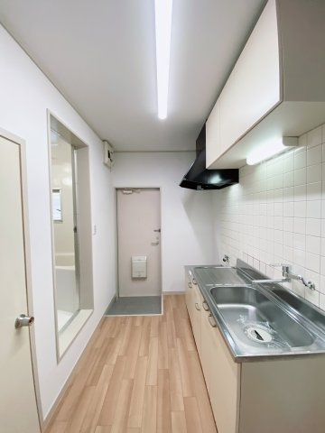 メゾン浜田の居間・リビング