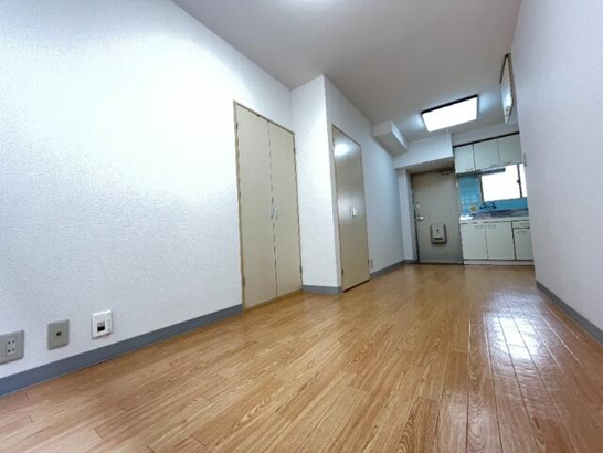 apartment 旗の台３丁目