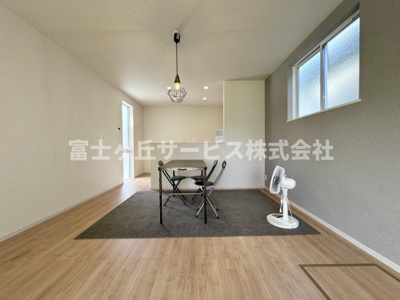 【キッチン】 | 静岡市駿河区向敷地4丁目 4期 新築一戸建て 4号棟 | キッチン正面です