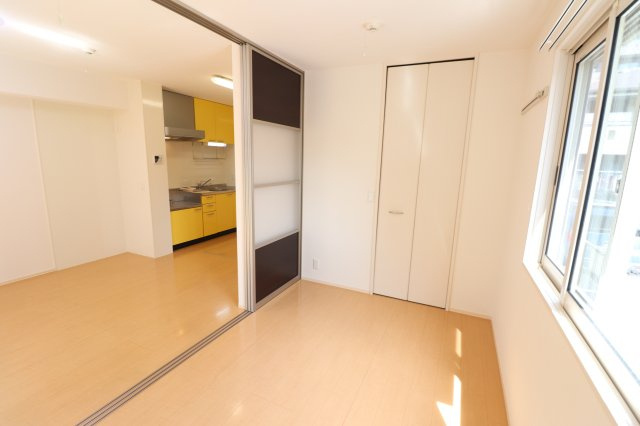 パルテールの内装|別部屋の参考写真です。