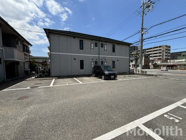 ミズホ・ハイツの駐車場