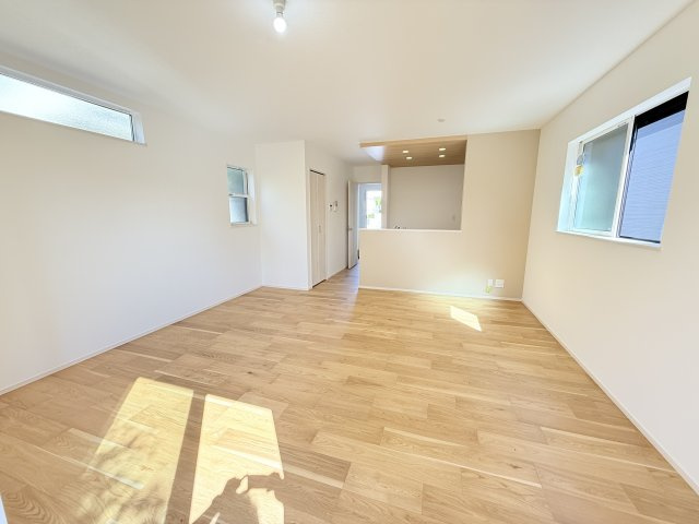 神戸市西区狩場台1丁目新築戸建の居間・リビング