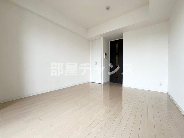 リヴシティ栄弐番館の寝室