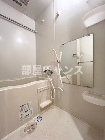 リヴシティ栄弐番館の浴室