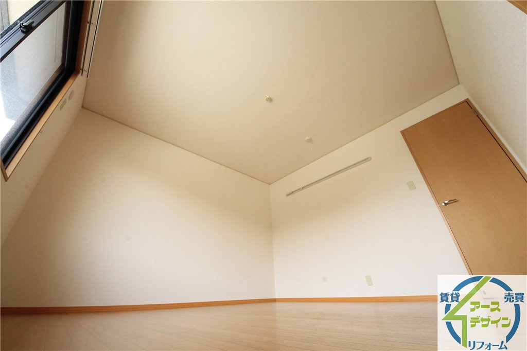 21番館　Aの洋室