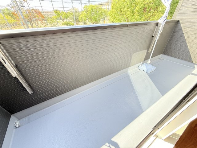 神戸市西区狩場台1丁目戸建のバルコニー