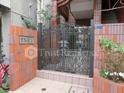 【エントランス】 | ＴＮビル | エントランス前
TNビル　自社撮影　内装については弊社ご連絡下さい　