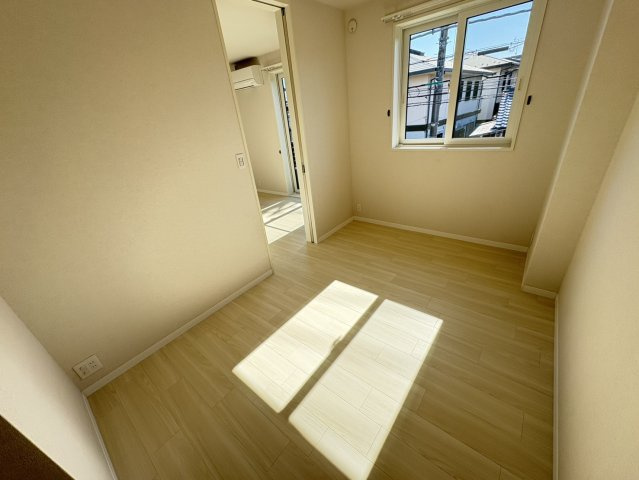 真間5丁目戸建ての寝室