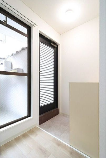 ノーブルハイム高尾の玄関