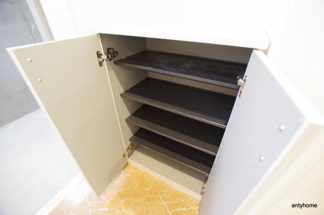 グランパシフィック塩草公園　仲介手数料無料の収納