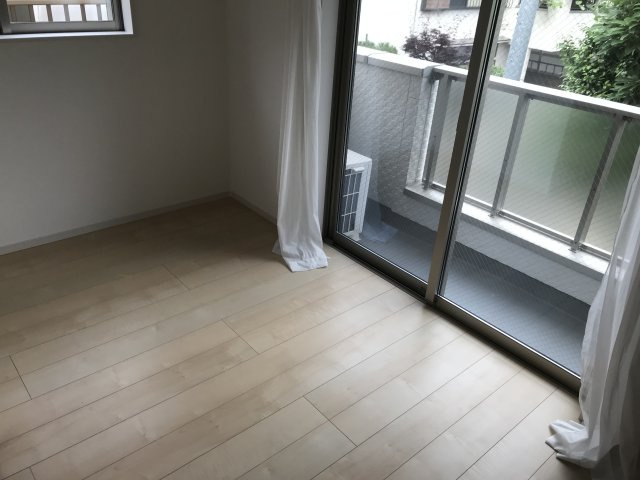 オータムバレー新小岩の居間・リビング