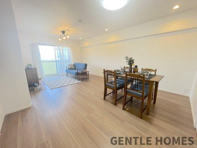 ロワールマンション青葉WESTの居間・リビング|同社施工例の写真