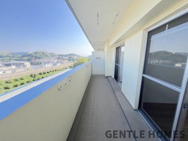 ロワールマンション青葉WESTのバルコニー