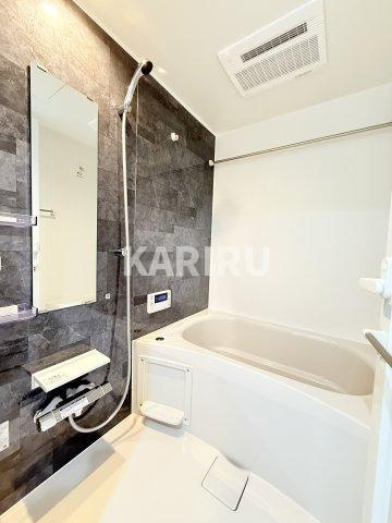 LAZO内久宝寺の浴室