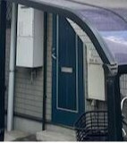 川崎市多摩区中野島３丁目のアパートの玄関