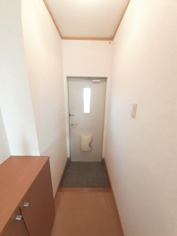 アムール・ＧＡＫＵ　Ｂの玄関