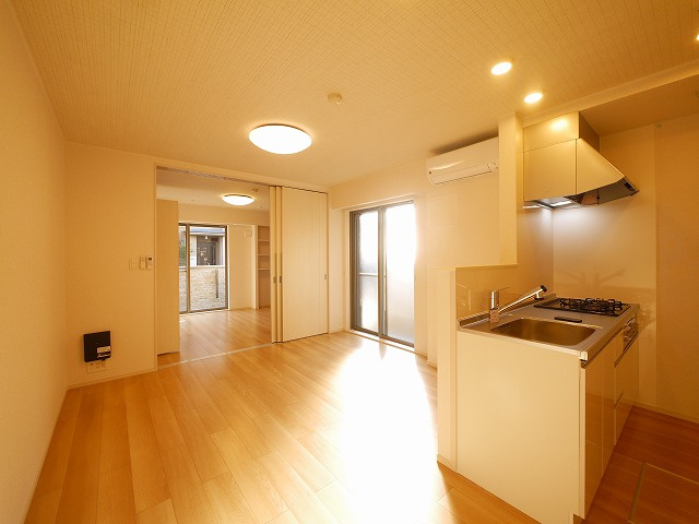 ブランドールαの居間・リビング|ゆったりとしたリビングです